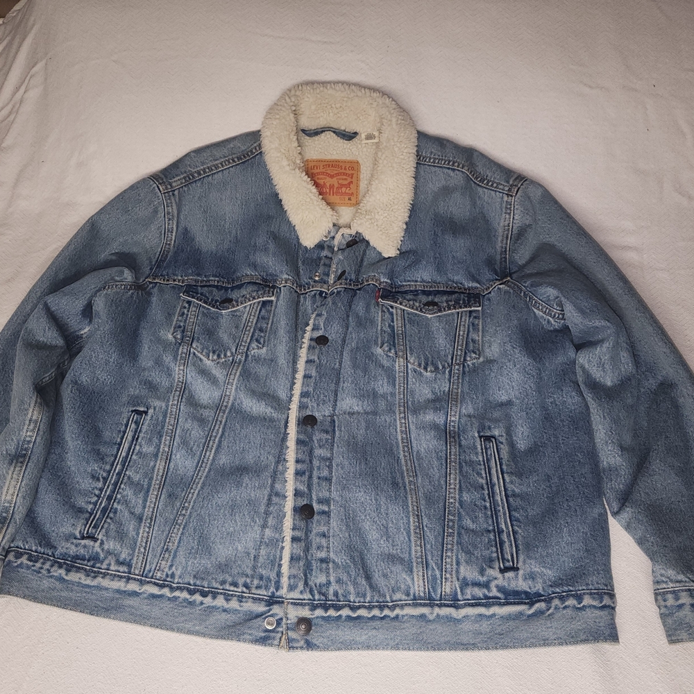 Levi's Blue Denim Jacket with Sherpa Lining